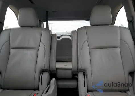 2019 Toyota Highlander Se from USA, damaged, VIN 5TDKZRFH7KS557763